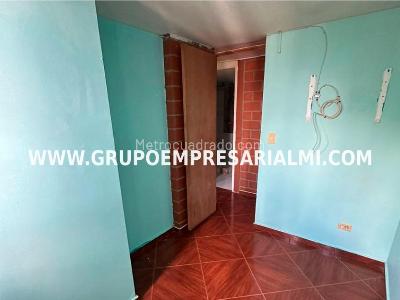 Apartamento en venta en Robledo, Medellín · foto 7 de 20
