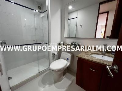 Apartamento de 2 alcobas en arriendo en El Poblado, Medellín, 100 m² · foto 11 de 20