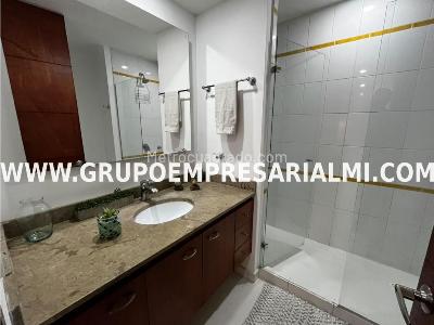 Apartamento de 2 alcobas en arriendo en El Poblado, Medellín, 100 m² · foto 12 de 20