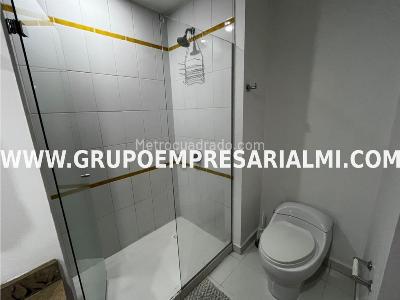 Apartamento de 2 alcobas en arriendo en El Poblado, Medellín, 100 m² · foto 13 de 20