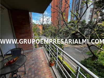 Apartamento de 2 alcobas en arriendo en El Poblado, Medellín, 100 m² · foto 14 de 20