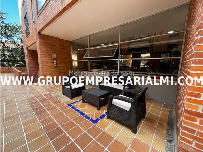 Apartamento de 2 alcobas en arriendo en El Poblado, Medellín, 100 m² · foto 16 de 20