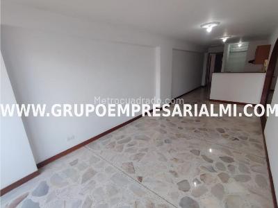 Apartamento de 2 alcobas en arriendo en Laureles, Medellín, 70 m² · foto 12 de 19
