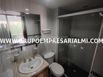 Apartamento de 2 alcobas en arriendo en Laureles, Medellín, 70 m² · foto 19 de 19