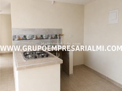 Apartamento de 3 alcobas en venta en Maria Auxiliadora, Sabaneta, 50 m² · foto 2 de 20