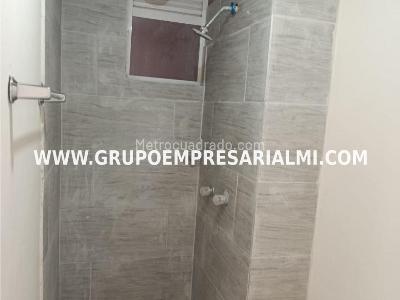 Apartamento de 3 alcobas en venta en Maria Auxiliadora, Sabaneta, 50 m² · foto 10 de 20