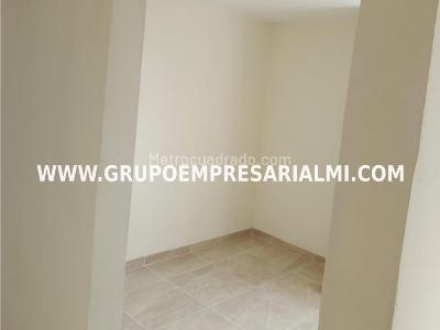 Apartamento de 3 alcobas en venta en Maria Auxiliadora, Sabaneta, 50 m² · foto 14 de 20