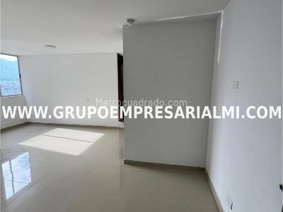 Apartamento de 2 alcobas en venta en La Doctora, Sabaneta, 59 m² · foto 12 de 20
