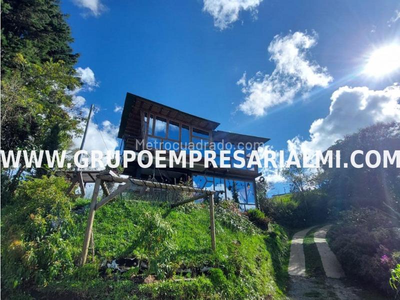 2BR House in Santa Elena (65 m²)