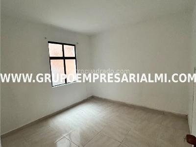 Casa de 4 alcobas en venta en San Antonio, Medellín, 80 m² · foto 10 de 20