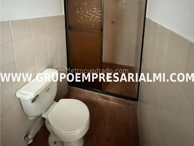 Casa de 4 alcobas en venta en San Antonio, Medellín, 80 m² · foto 12 de 20