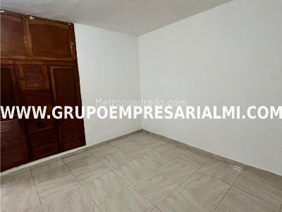 Casa de 4 alcobas en venta en San Antonio, Medellín, 80 m² · foto 13 de 20