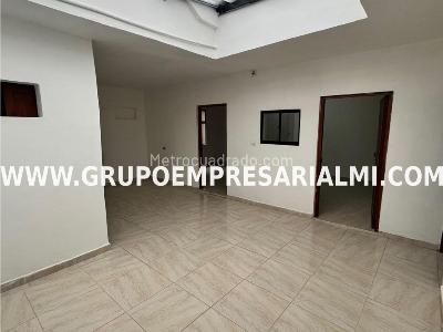 Casa de 4 alcobas en venta en San Antonio, Medellín, 80 m² · foto 19 de 20