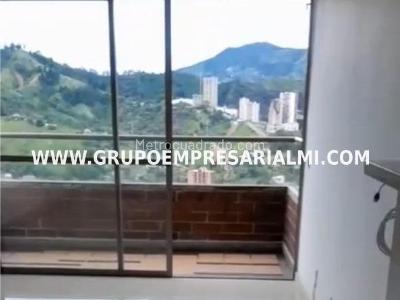Apartamento de 3 alcobas en venta en Las Lomitas, Sabaneta, 71 m² · foto 15 de 20