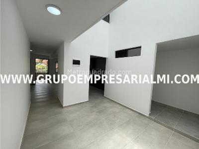 Apartamento de 3 alcobas en venta en Belen, Medellín, 109 m² · foto 4 de 20