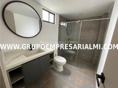 Apartamento de 3 alcobas en venta en Belen, Medellín, 109 m² · foto 9 de 20