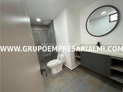 Apartamento de 3 alcobas en venta en Belen, Medellín, 109 m² · foto 10 de 20