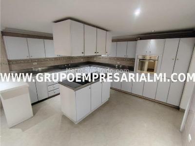 Apartamento en venta en Laureles, Medellín · foto 5 de 20