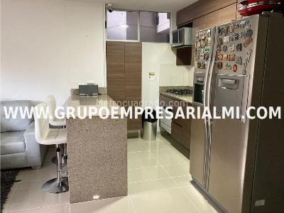 Apartamento de 2 alcobas en arriendo en El Poblado, Medellín, 68 m² · foto 4 de 20