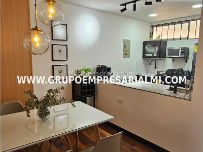 Apartaestudio en venta en El Poblado, Medellín, 52 m² · foto 4 de 20