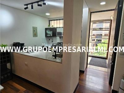 Apartaestudio en venta en El Poblado, Medellín, 52 m² · foto 19 de 20