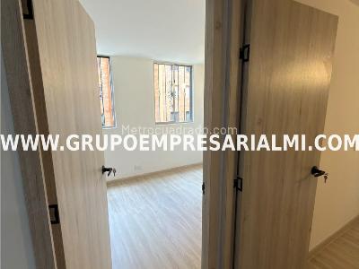 Apartamento en venta en San Antonio, Medellín · foto 8 de 16