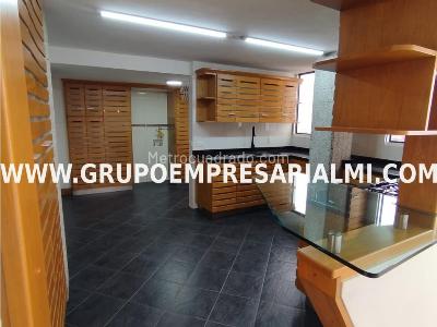 Apartamento de 3 alcobas en venta en El Poblado, Medellín, 178 m² · foto 16 de 20