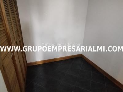 Apartamento de 3 alcobas en venta en El Poblado, Medellín, 178 m² · foto 18 de 20