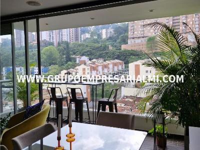 Apartamento de 2 alcobas en venta en El Poblado, Medellín, 70 m² · foto 5 de 20