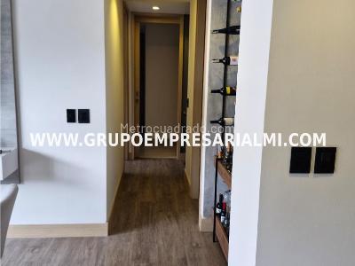 Apartamento de 2 alcobas en venta en El Poblado, Medellín, 70 m² · foto 9 de 20