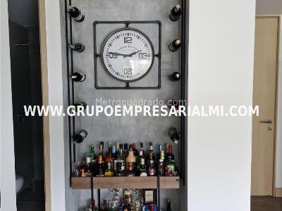 Apartamento de 2 alcobas en venta en El Poblado, Medellín, 70 m² · foto 14 de 20
