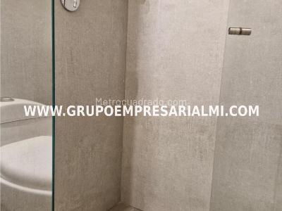 Apartamento de 2 alcobas en venta en El Poblado, Medellín, 70 m² · foto 17 de 20