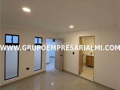 Apartamento en venta en Castilla, Medellín · foto 3 de 20
