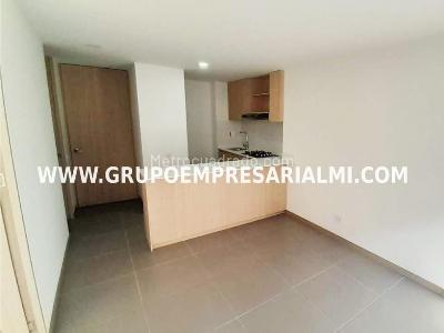 Apartaestudio en arriendo en Guayabal, Medellín · foto 3 de 20