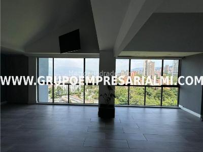 Apartamento de 4 alcobas en venta en El Diamante No. 2, Medellín, 290 m² · foto 13 de 20