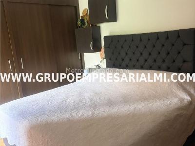 Apartamento en venta en La Cuenca, Envigado · foto 4 de 20
