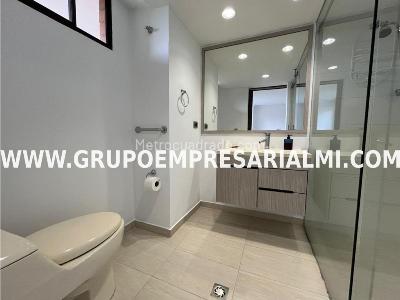 Apartamento de 3 alcobas en venta en El Poblado, Medellín, 136 m² · foto 13 de 20