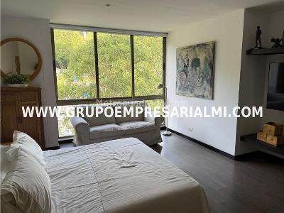 Apartamento de 2 alcobas en arriendo en El Tesoro, Medellín, 145 m² · foto 15 de 20