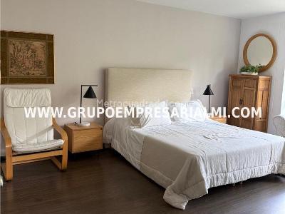 Apartamento de 2 alcobas en arriendo en El Tesoro, Medellín, 145 m² · foto 16 de 20
