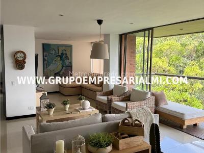 Apartamento de 2 alcobas en arriendo en El Tesoro, Medellín, 145 m² · foto 8 de 20