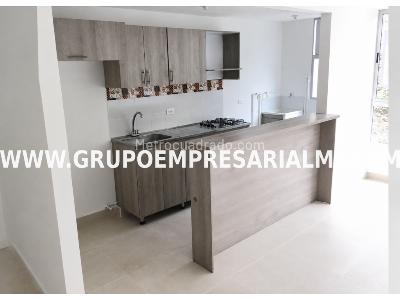 Apartamento de 2 alcobas en venta en La Navarra, Bello, 45 m² · foto 19 de 20