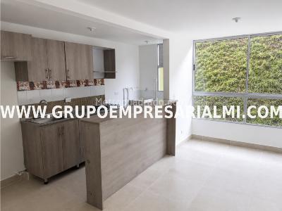 Apartamento de 2 alcobas en venta en La Navarra, Bello, 45 m² · foto 5 de 20