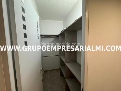 Apartamento en venta en Calasanz, Medellín · foto 4 de 20