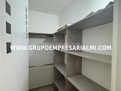 Apartamento en venta en Calasanz, Medellín · foto 8 de 20