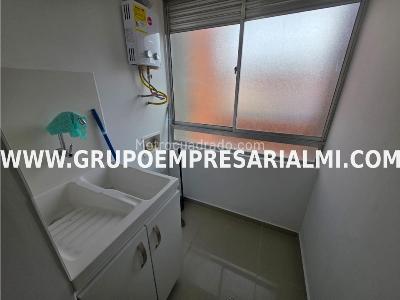 Apartamento de 3 alcobas en venta en Niquia, Bello, 104 m² · foto 8 de 20