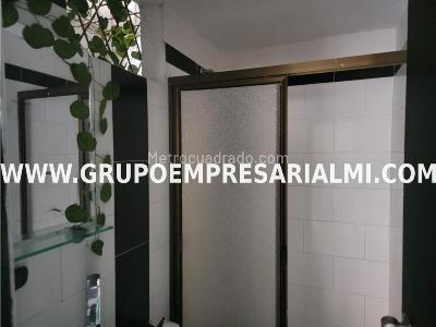 Apartamento en venta en Laureles, Medellín · foto 11 de 20