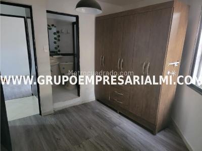 Apartamento en venta en Laureles, Medellín · foto 13 de 20