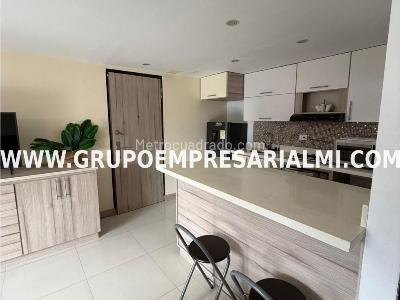 Apartaestudio en venta en El Poblado, Medellín, 31 m² · foto 3 de 14