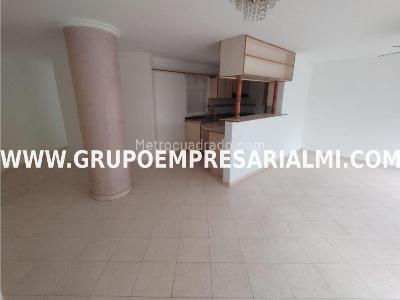 Apartamento en venta en La America, Medellín · foto 2 de 20