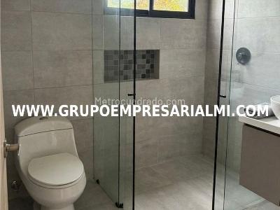 Casa de 3 alcobas en arriendo en El Poblado, Medellín, 210 m² · foto 17 de 20